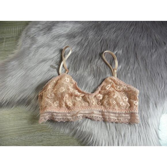 Victoria's Secret bralette brasier XS peach color lace material - Picture 8 of 8